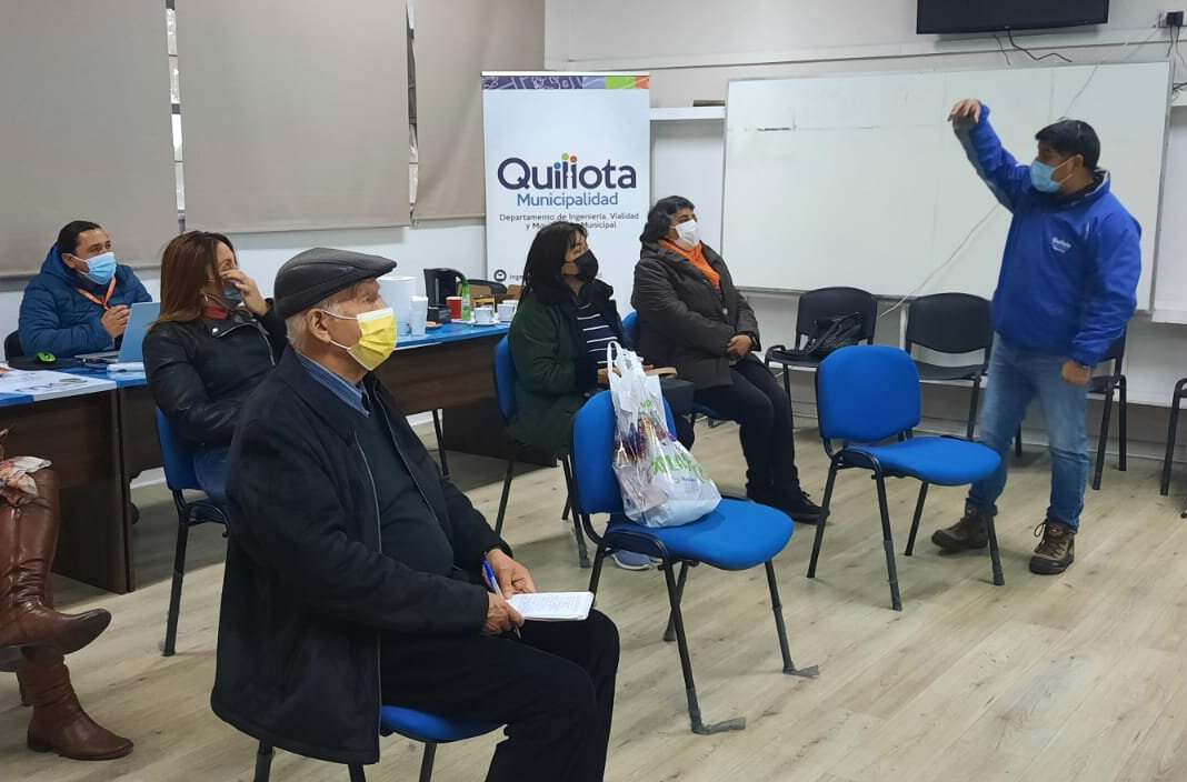 Dirigentes del Consejo de la Sociedad Civil conocieron el funcionamiento de la Central de Cámaras y Quillota te Cuida