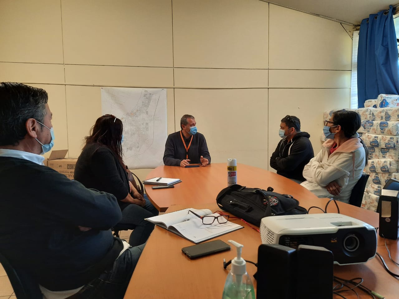Oscar Calderón: “Hemos propuesto la creación de una unidad municipal de Pueblos Originarios y Migración”