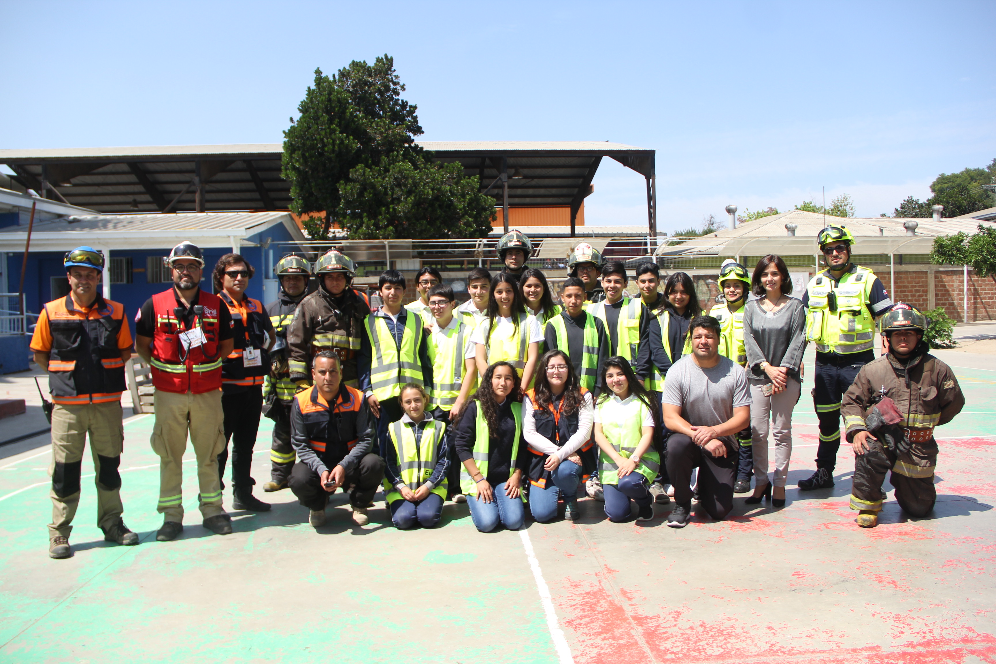 Trabajo colaborativo entre Municipio y Bomberos de Quillota permitirá tener mayores herramientas ante una emergencia