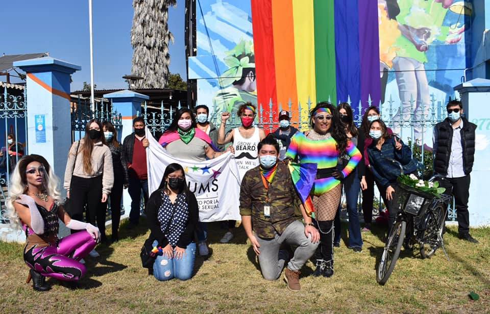 Municipalidad de Quillota izó la bandera de la Diversidad en el día contra el odio a las comunidades LGTBIQA+