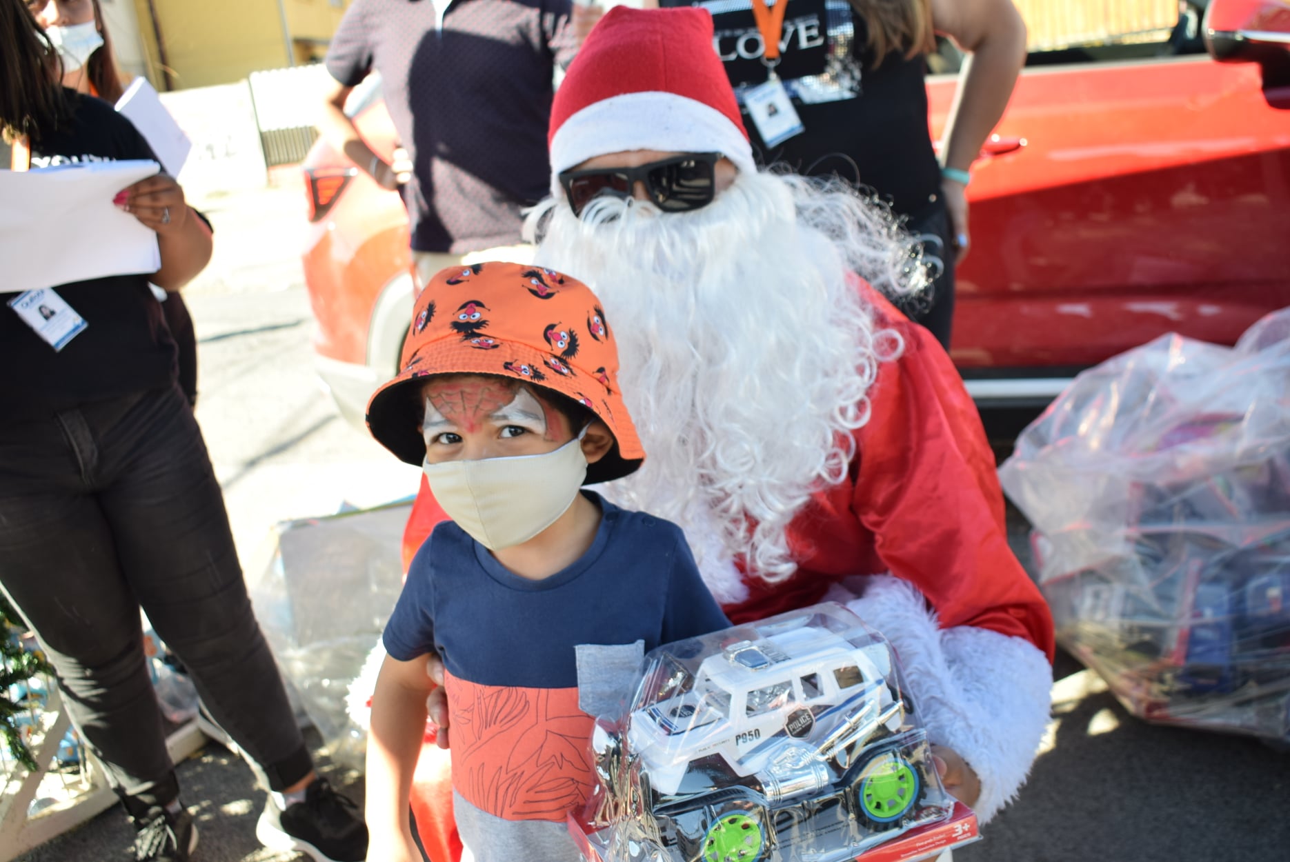 Fiestas comunitarias, postales navideñas, árbol de los deseos y pesebre en tamaño real son parte de los atractivos para navidad en Quillota