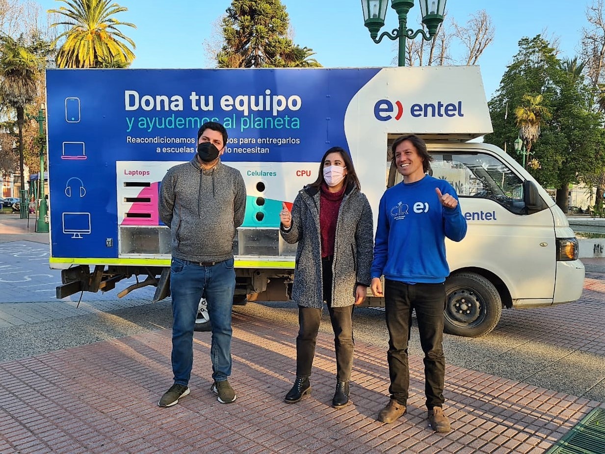 Valoran la conciencia ambiental y alta participación de  los quillotanos en campaña de reciclaje electrónico