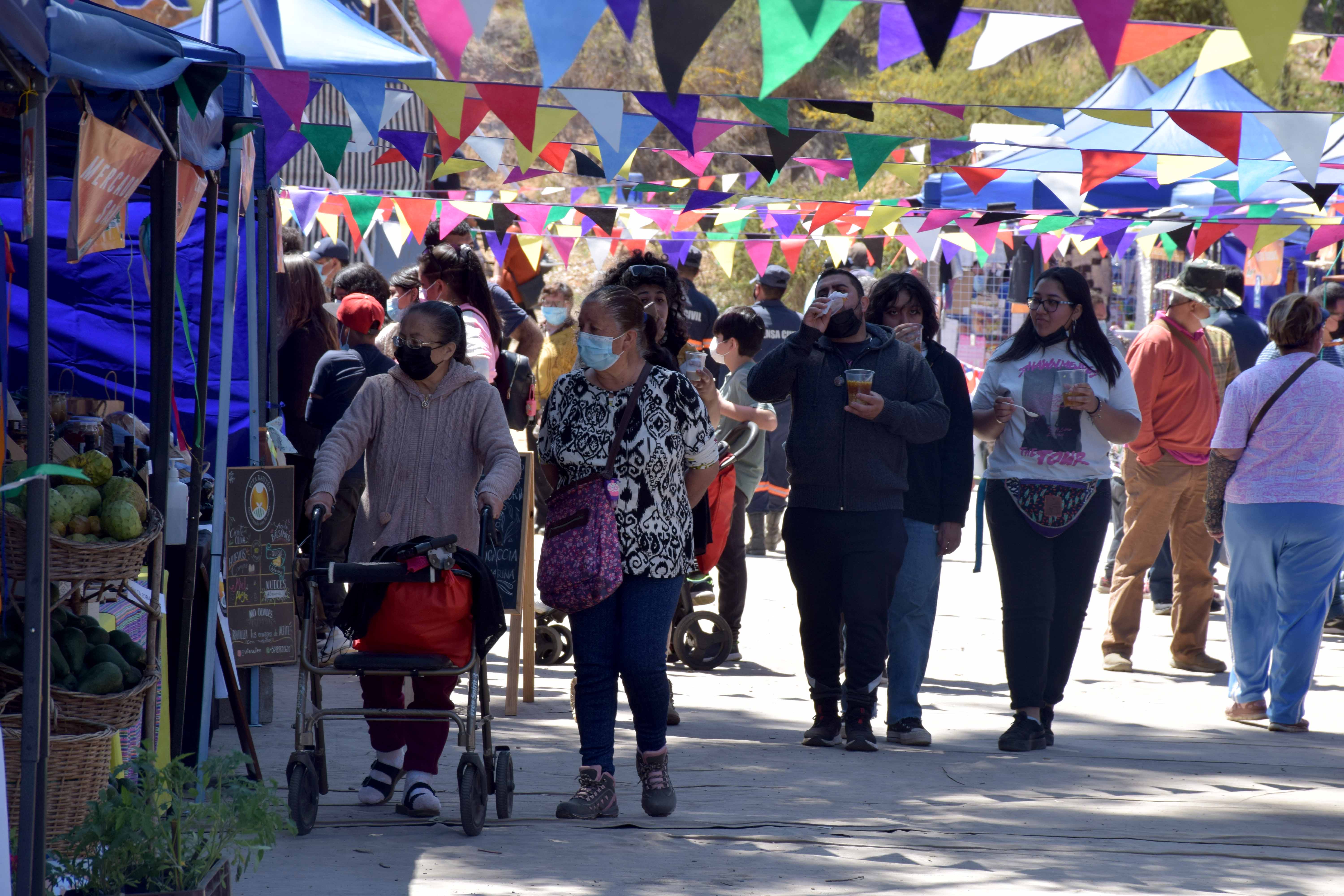 Emprendedores sampedrinos celebraron segunda versión de Fiesta Costumbrista en medialuna del distrito