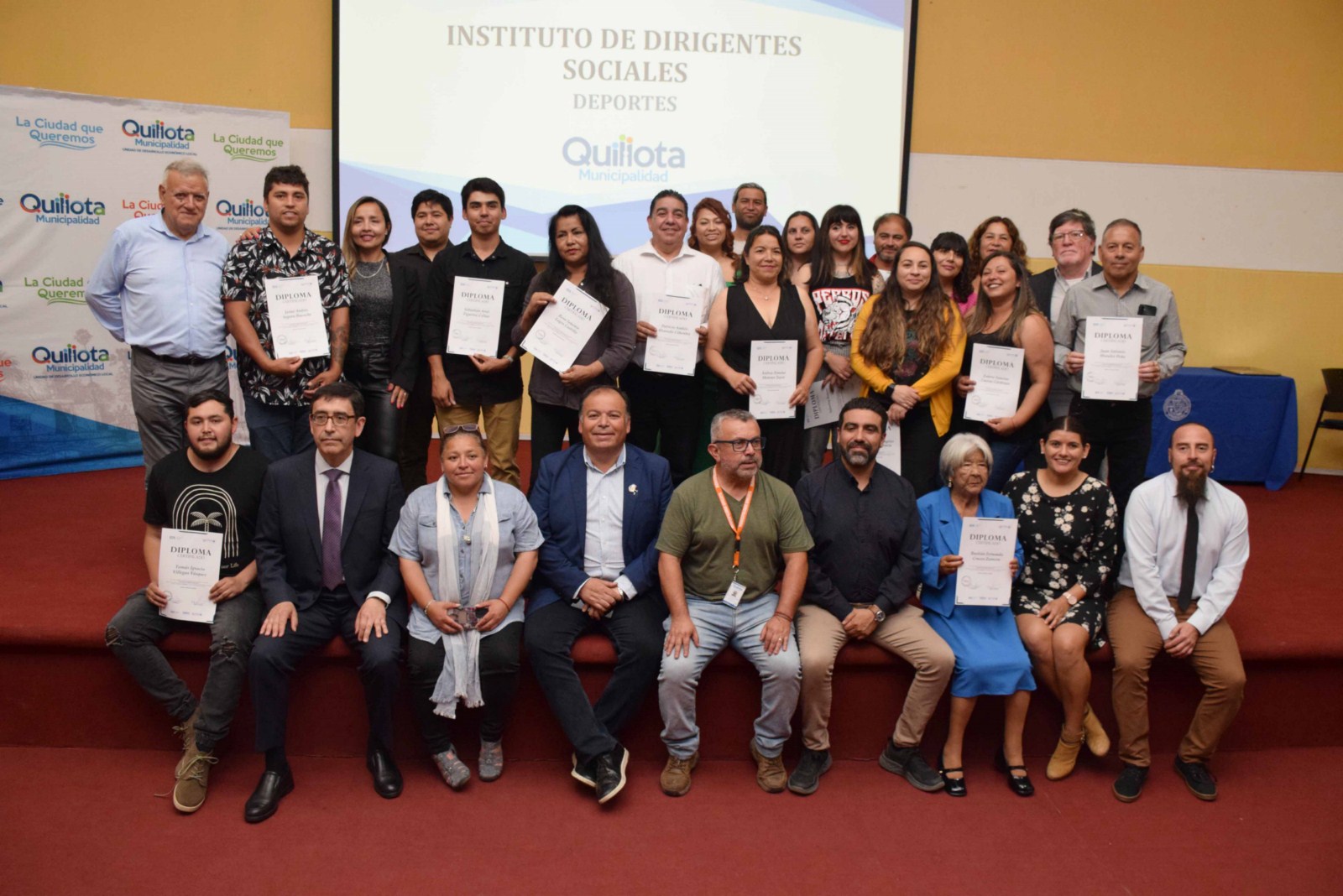 19 Quillotanos recibieron sus certificados por haber aprobado el primer Curso para Dirigentes Deportivos.