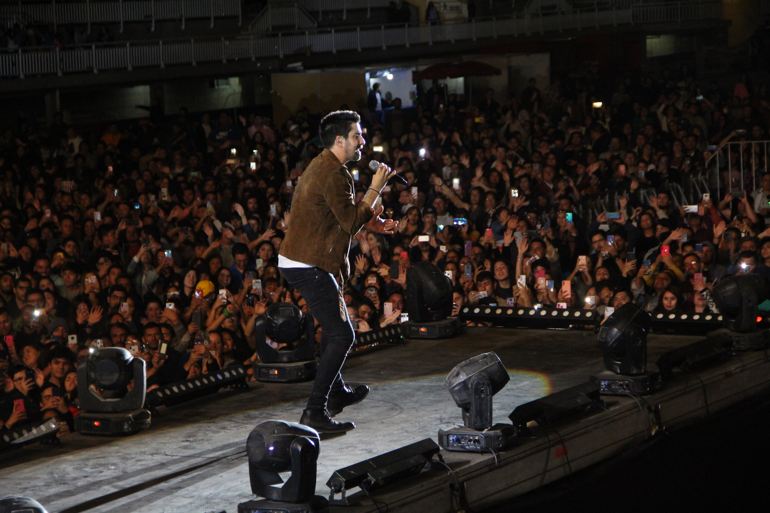 Más de 55 mil personas visitaron la “Expo Quillota” que cerró con espectacular concierto de Alex Ubago