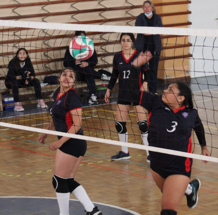 Juegos Deportivos Escolares siguen definiendo los campeones de la etapa comunal 2022.