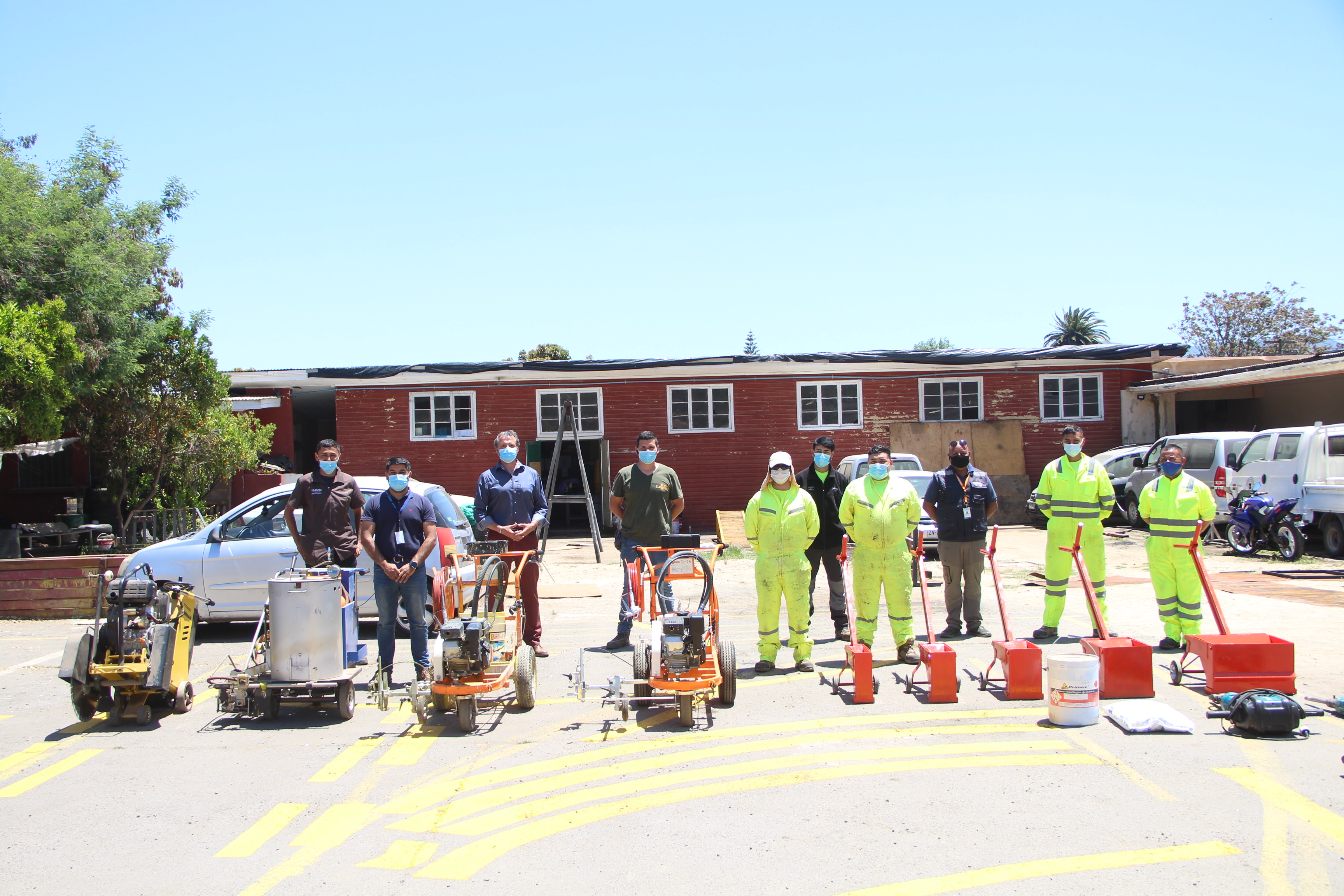 Municipalidad de Quillota invierte en seguridad vial con nuevas maquinarias de demarcación vial