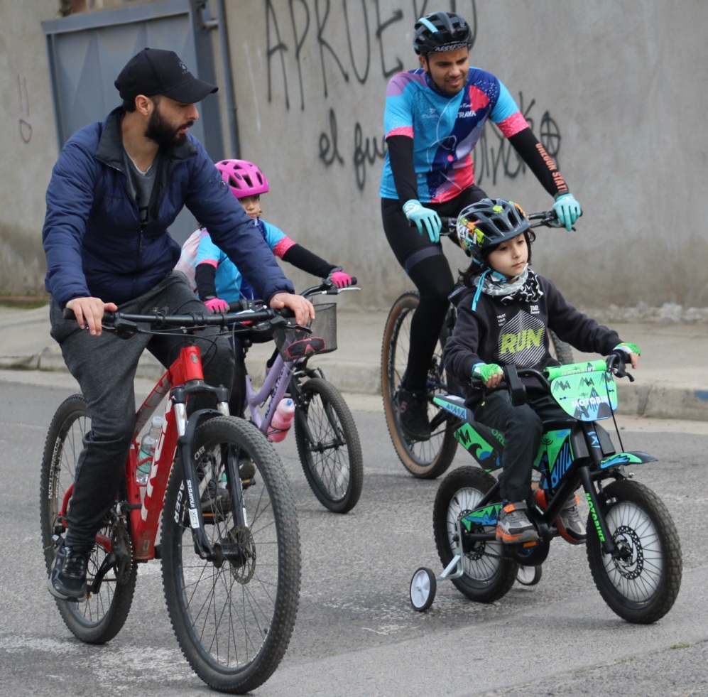 Niños quillotanos celebraron su día con actividades recreativas apoyadas por la Dirección de Deportes.