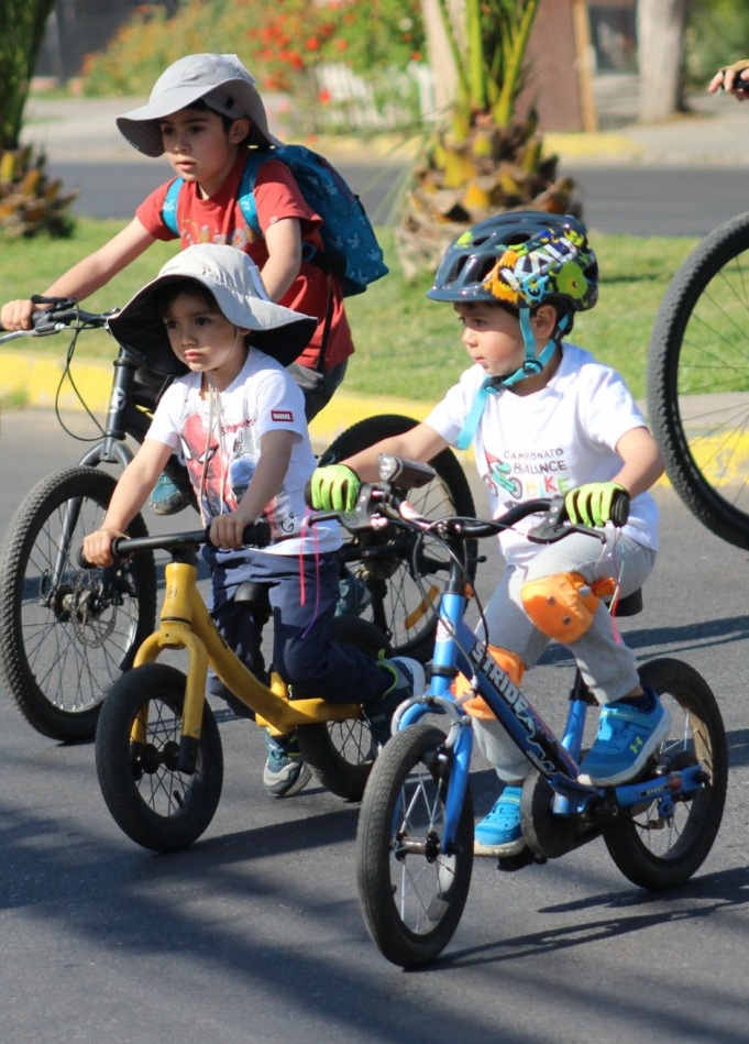 Dirección de Deportes de Quillota apoya actividades para sus alumnos organizadas por colegios de la ciudad.