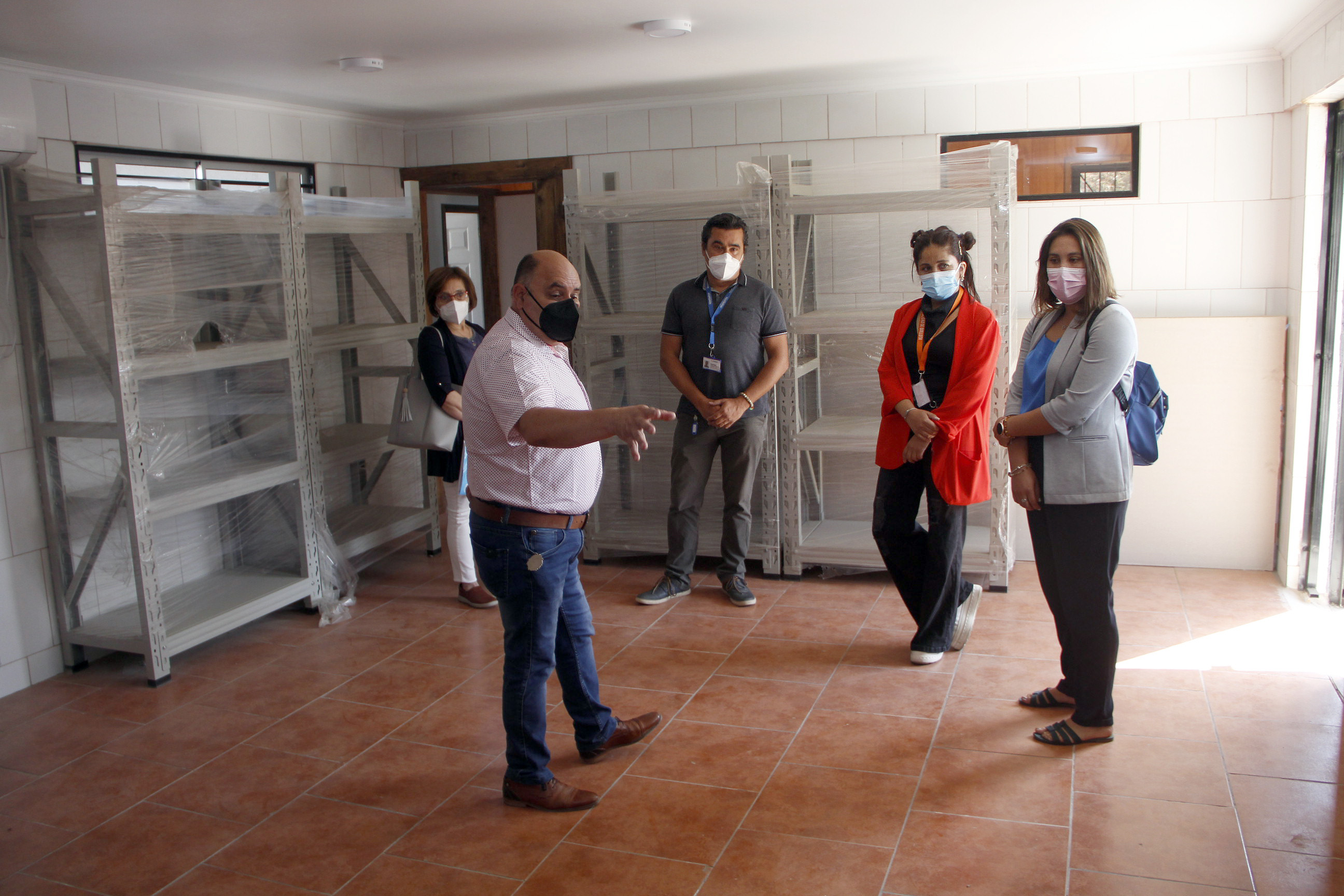 Más de un 80% de avance tienen los trabajos para habilitar la Farmacia Comunal de San Pedro en Quillota