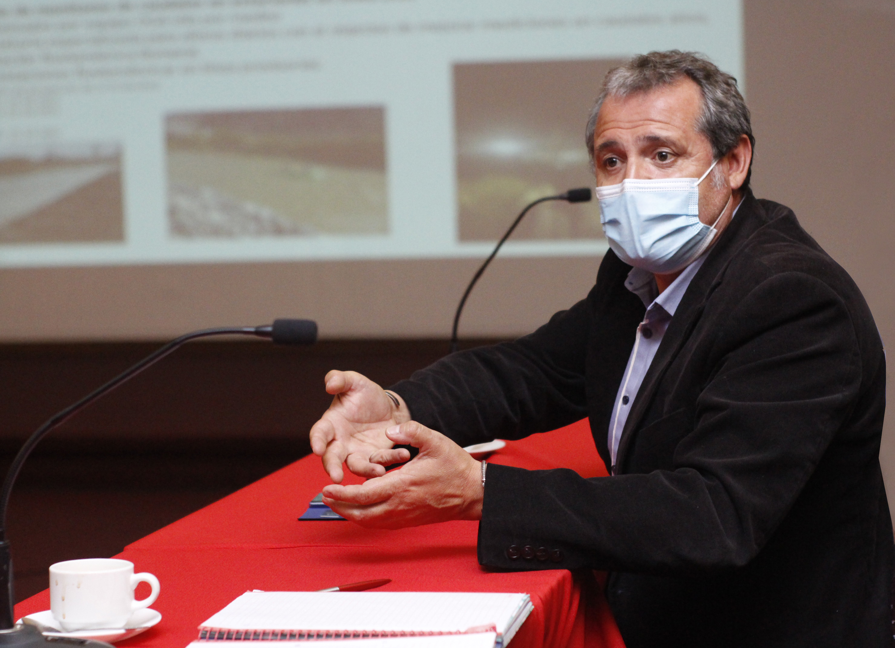 Alcalde de Quillota Oscar Calderón insistió en la necesidad que MINSAL envié recursos frescos para enfrentar pandemia Covid en la comuna