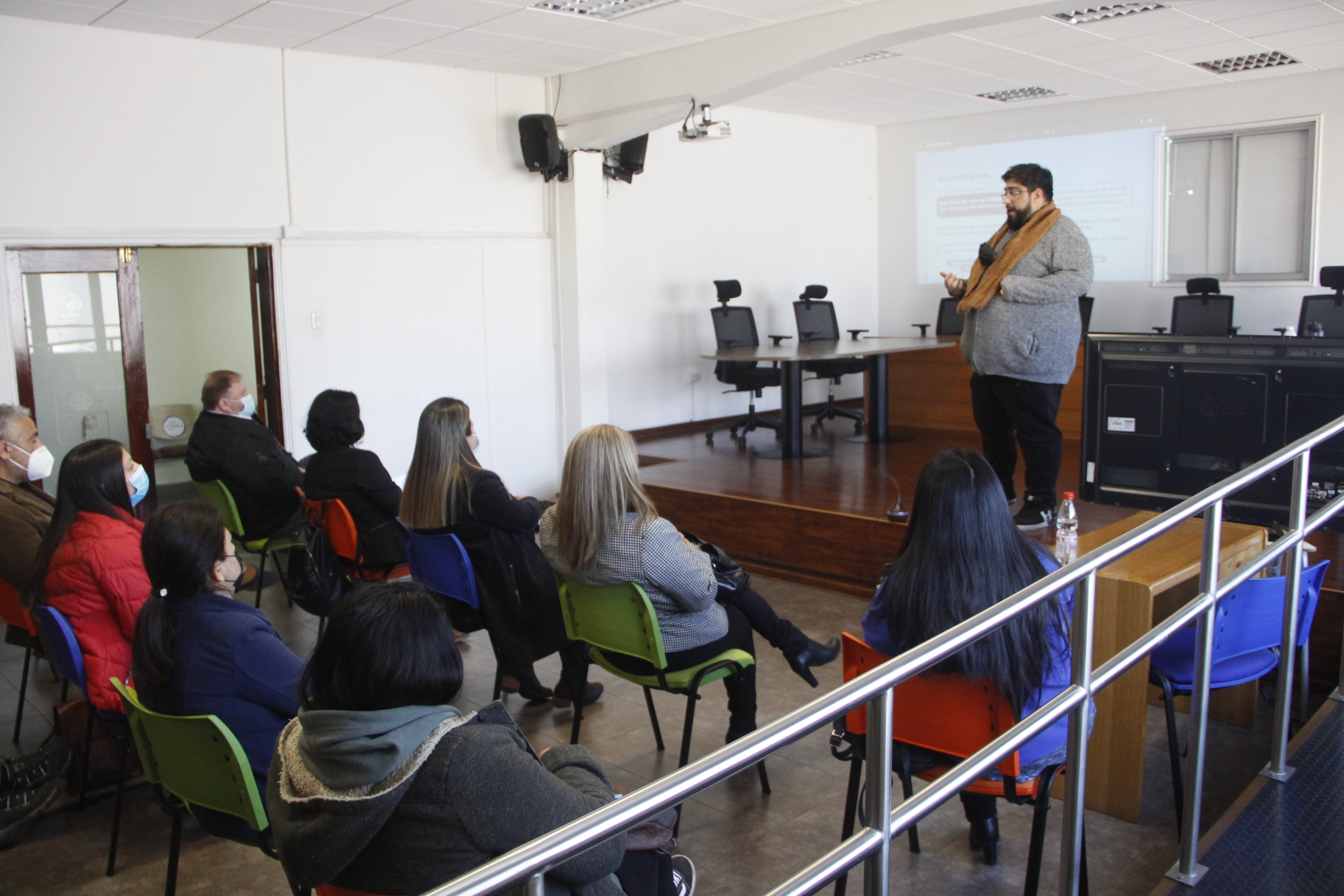 Con una capacitación de funcionarios avanza la implementación de la Licencia de Conducir Digital en Quillota
