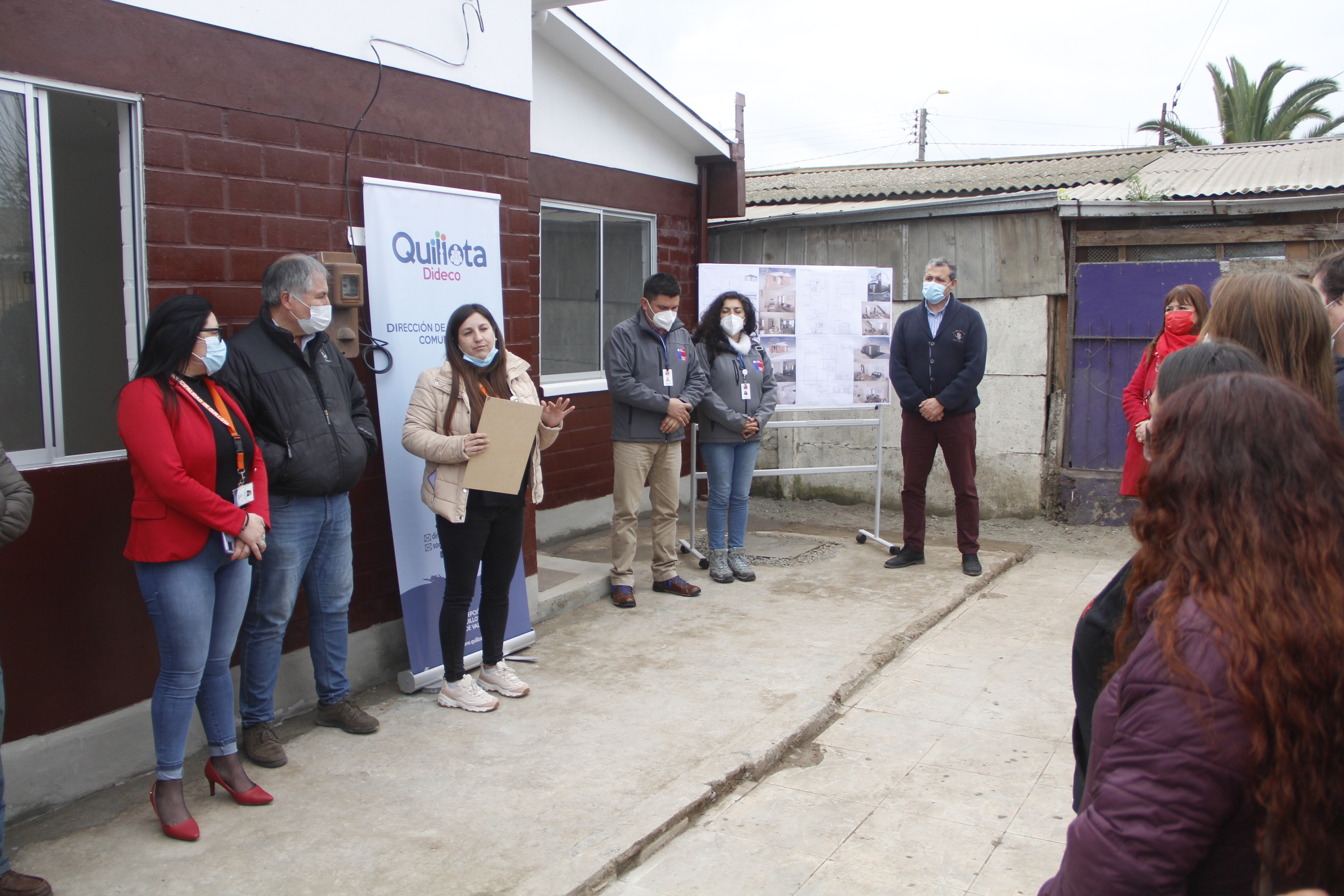 Comité “La Esperanza de Vivir Mejor” visitó casa piloto de su futura vivienda