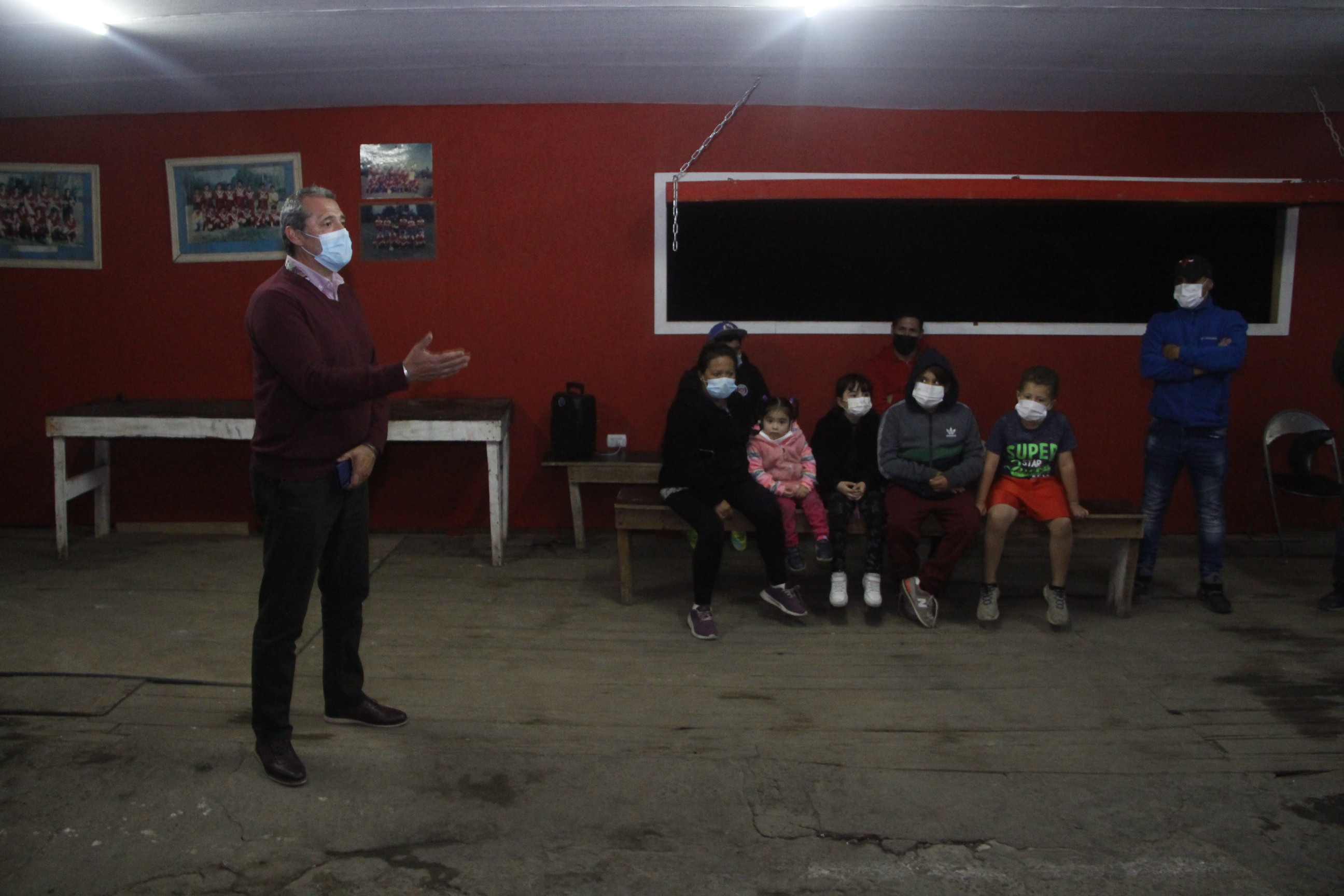 Club Deportivo Peumo disfruta del proyecto de mejoramiento de su recinto y planifica las futuras mejoras.