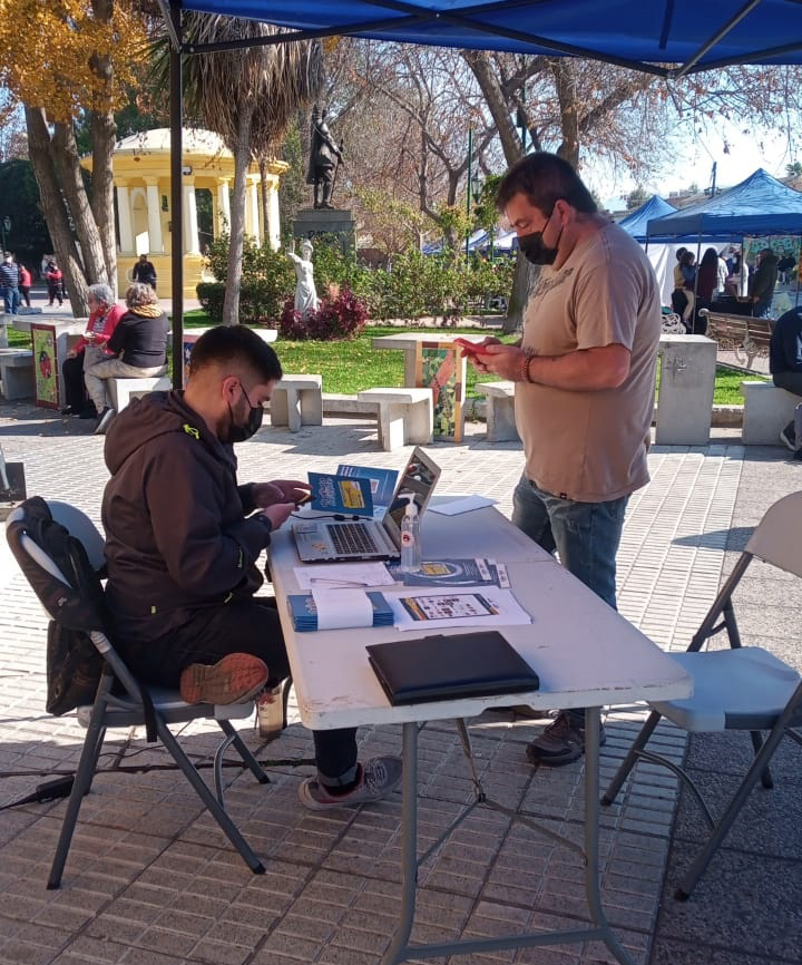 Quillota: Reconocen labor de la Unidad de Desarrollo Económico Local durante la pandemia