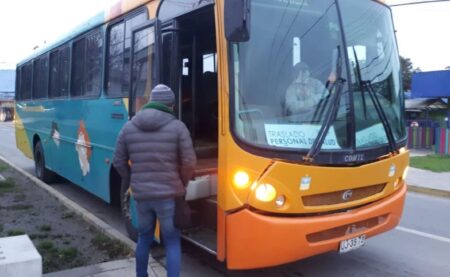 Gracias a gestión con la Municipalidad de Quillota funcionarios del Hospital San Martín pueden trasladarse desde ciudades vecinas