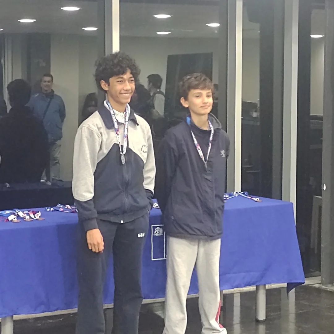Alumnos de colegios quillotanos consiguieron excelentes resultados en Torneo Regional Escolar de Ajedrez.
