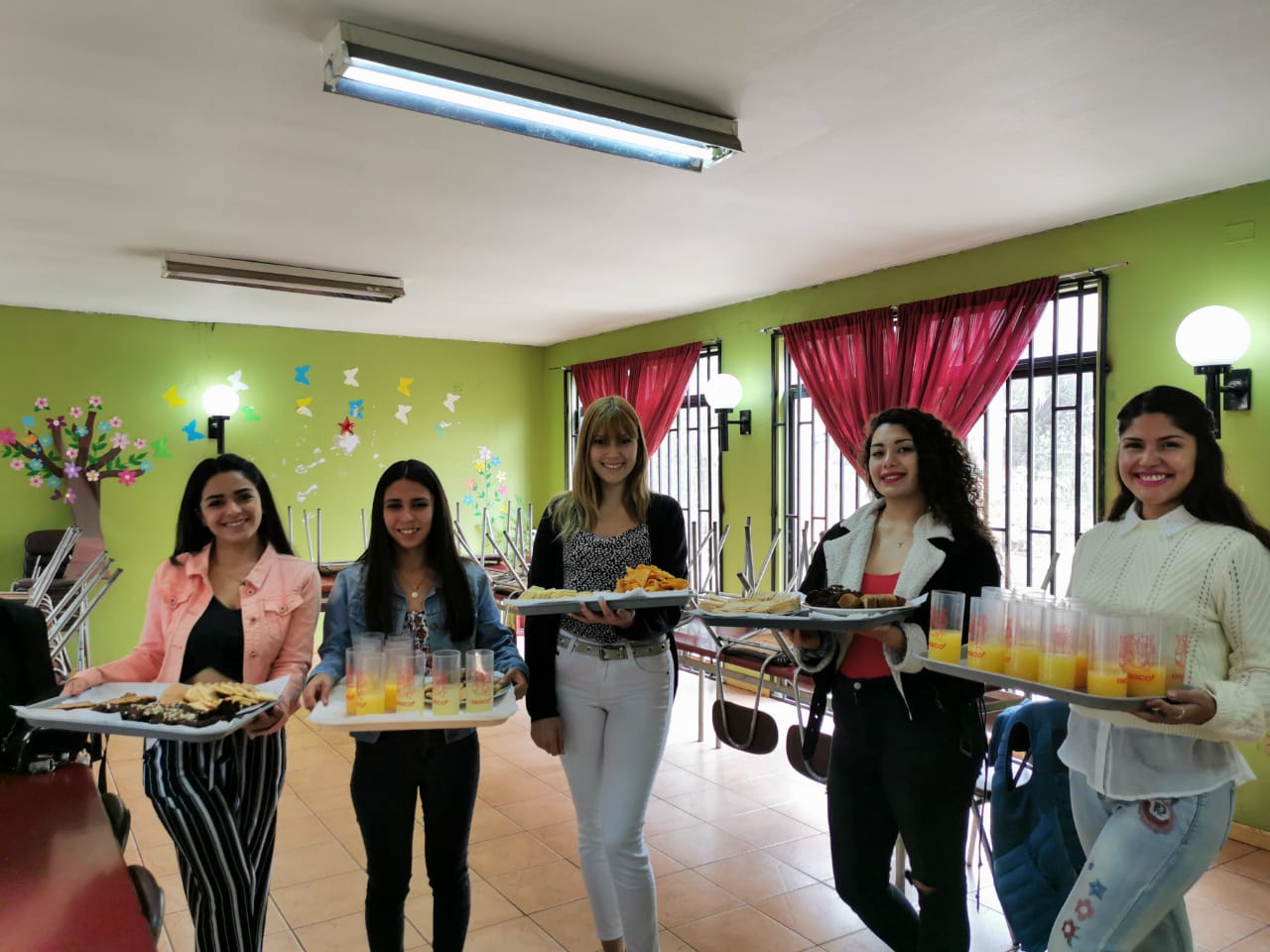 Jóvenes potencian acciones solidarias en candidatura a Reina de Quillota 2019 - 2020