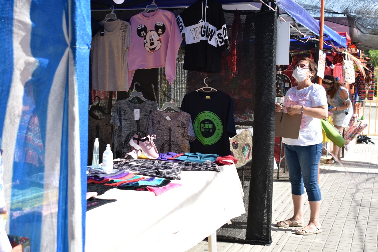 ¿Te falta un regalo? Hasta el 24 de diciembre funcionarán las ferias navideñas en cancha Said y en Plaza Corvi
