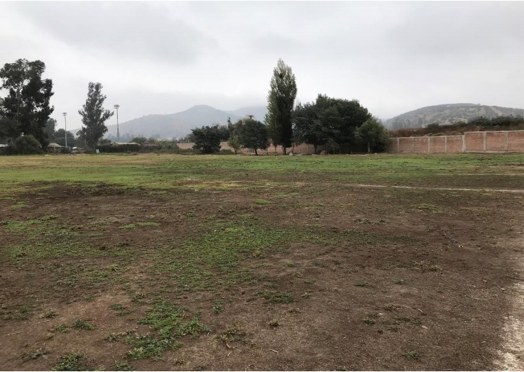 Quillota avanza en infraestructura deportiva con proyecto en cancha Club Peumo.