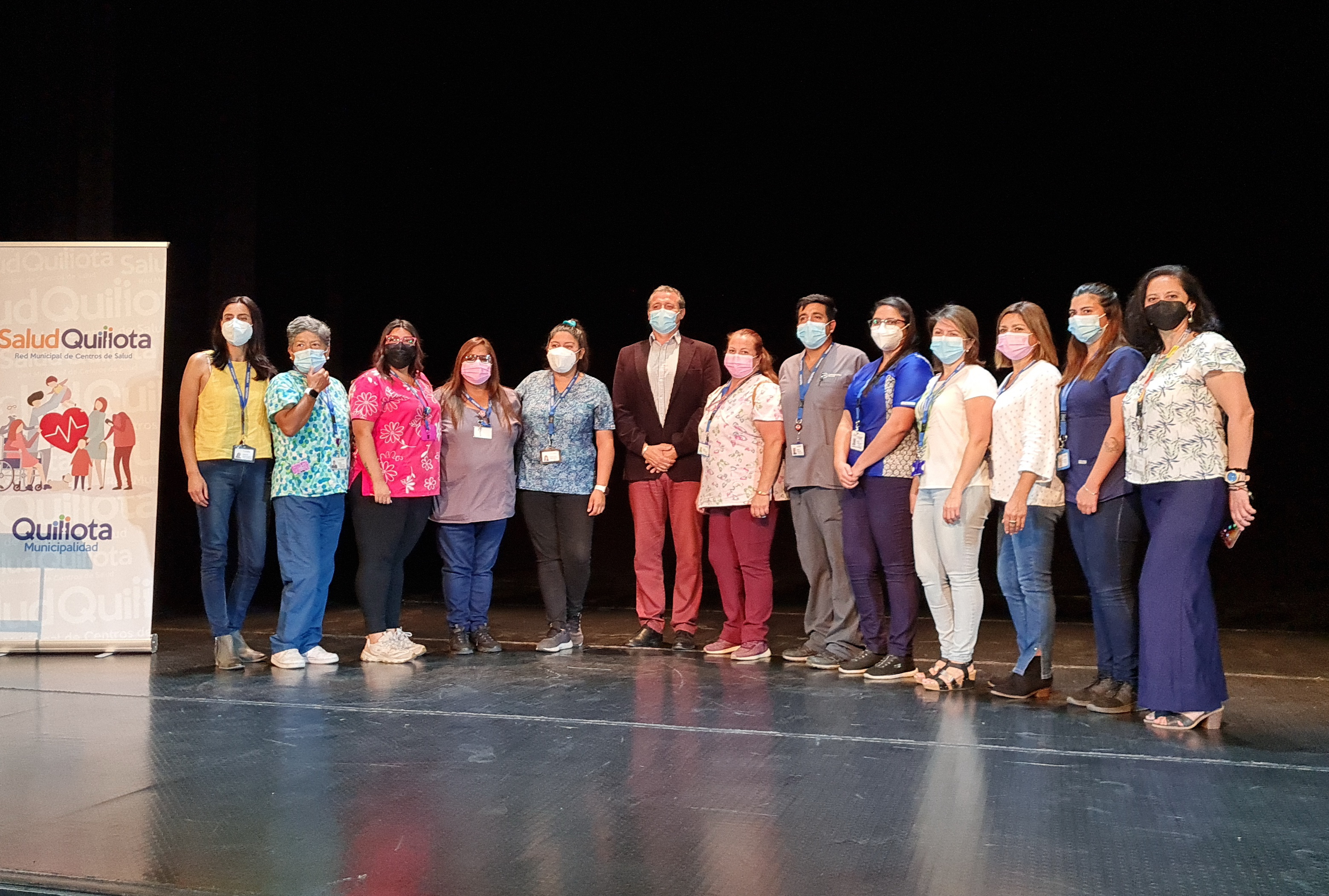 Alcalde Oscar Calderón presentó a dirigentes vecinales innovador programa social en salud “Farmacia en tu Barrio”