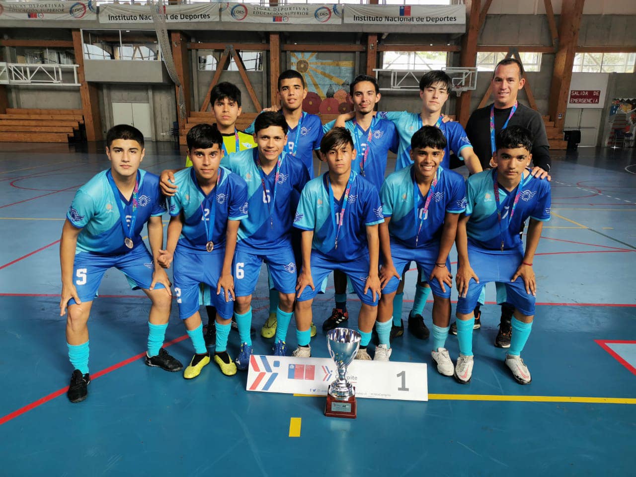 Colegios quillotanos ganaron medallas de oro, plata y bronce en Fase Regional Juegos Deportivos Escolares.