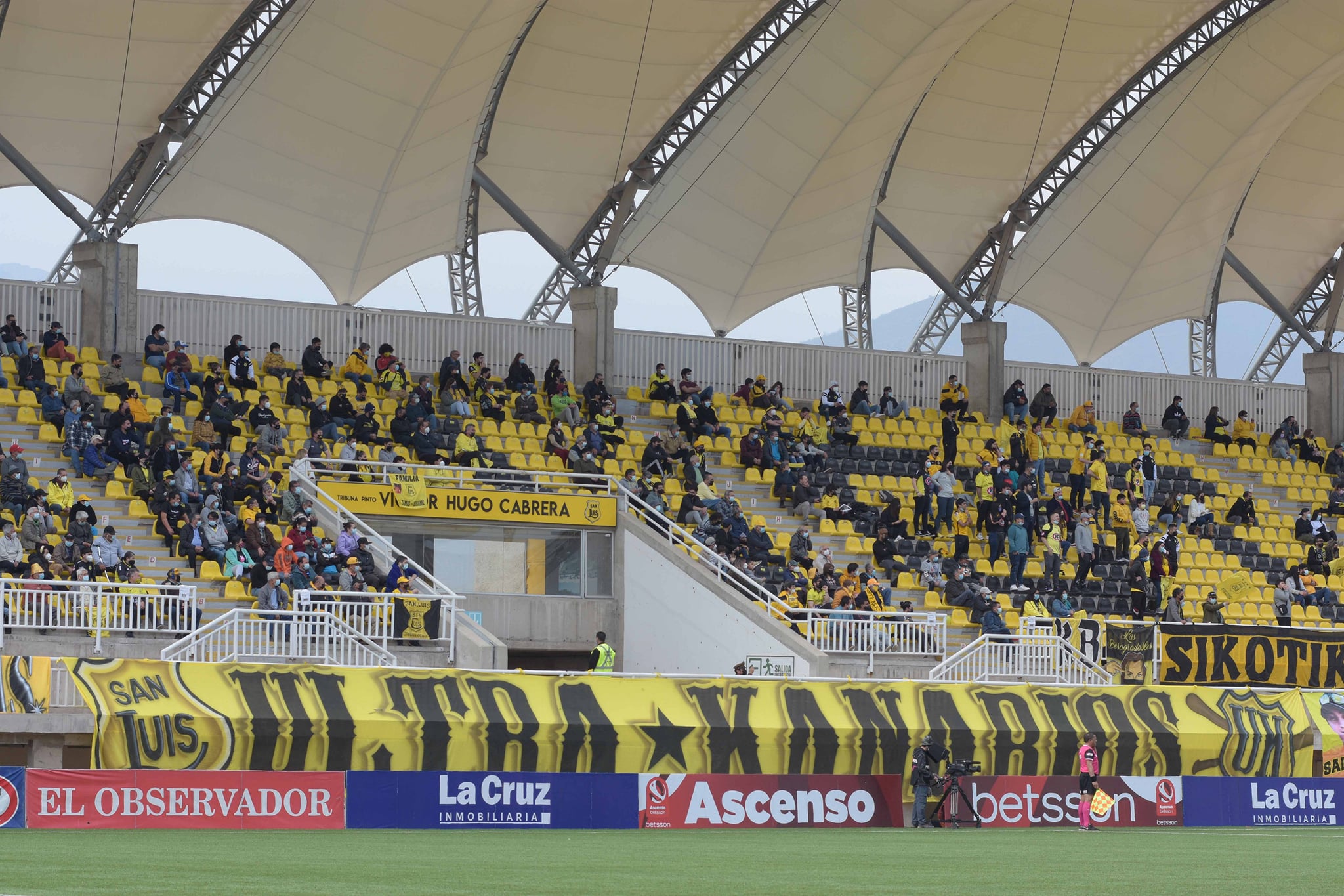 Estadio Municipal Lucio Fariña Fernández celebró nuevo aniversario con empate de San Luis.