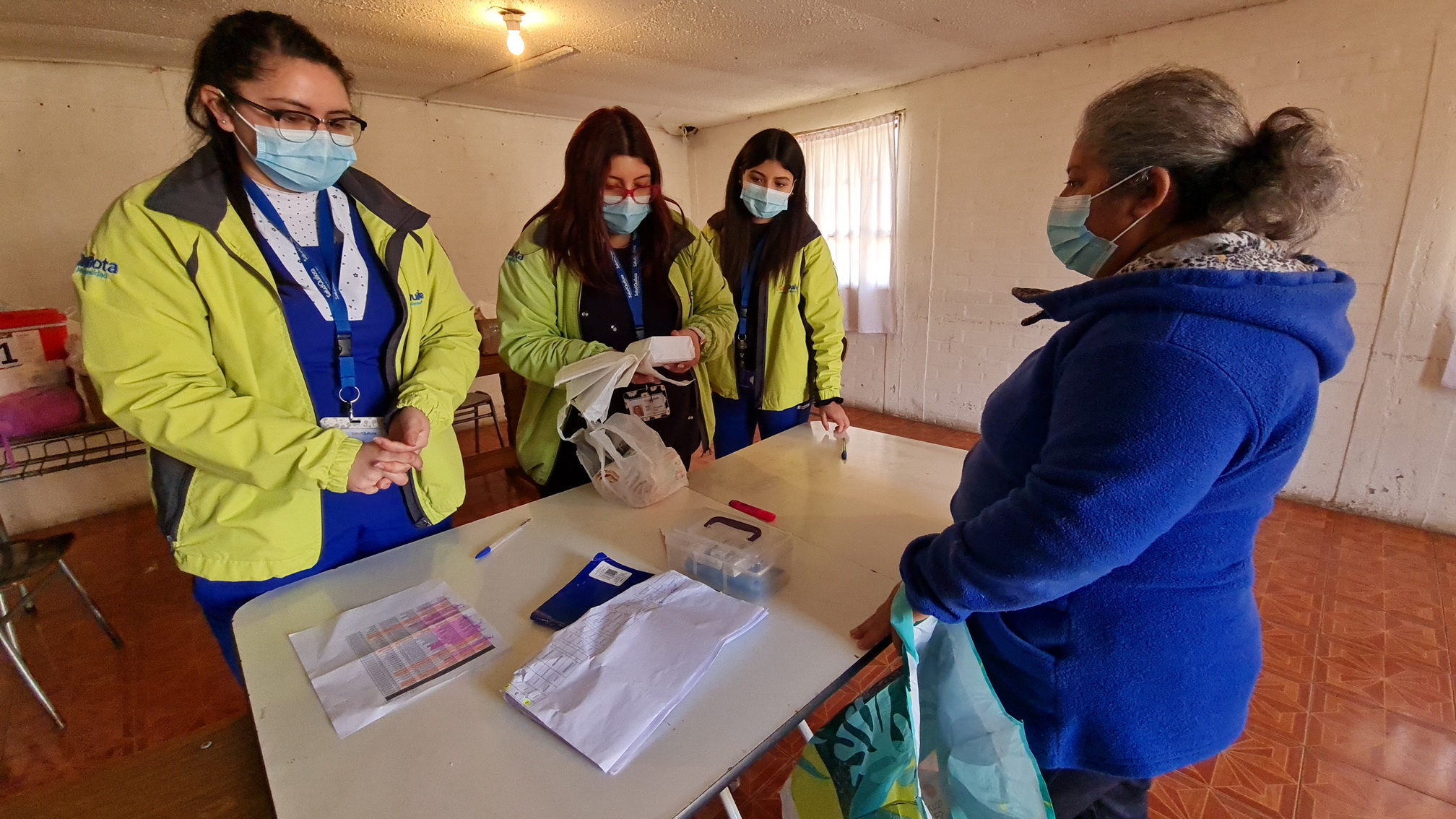 Farmacia en tu Barrio: Aumentan a 43 las sedes vecinales de Quillota donde se entregan medicamentos en terreno