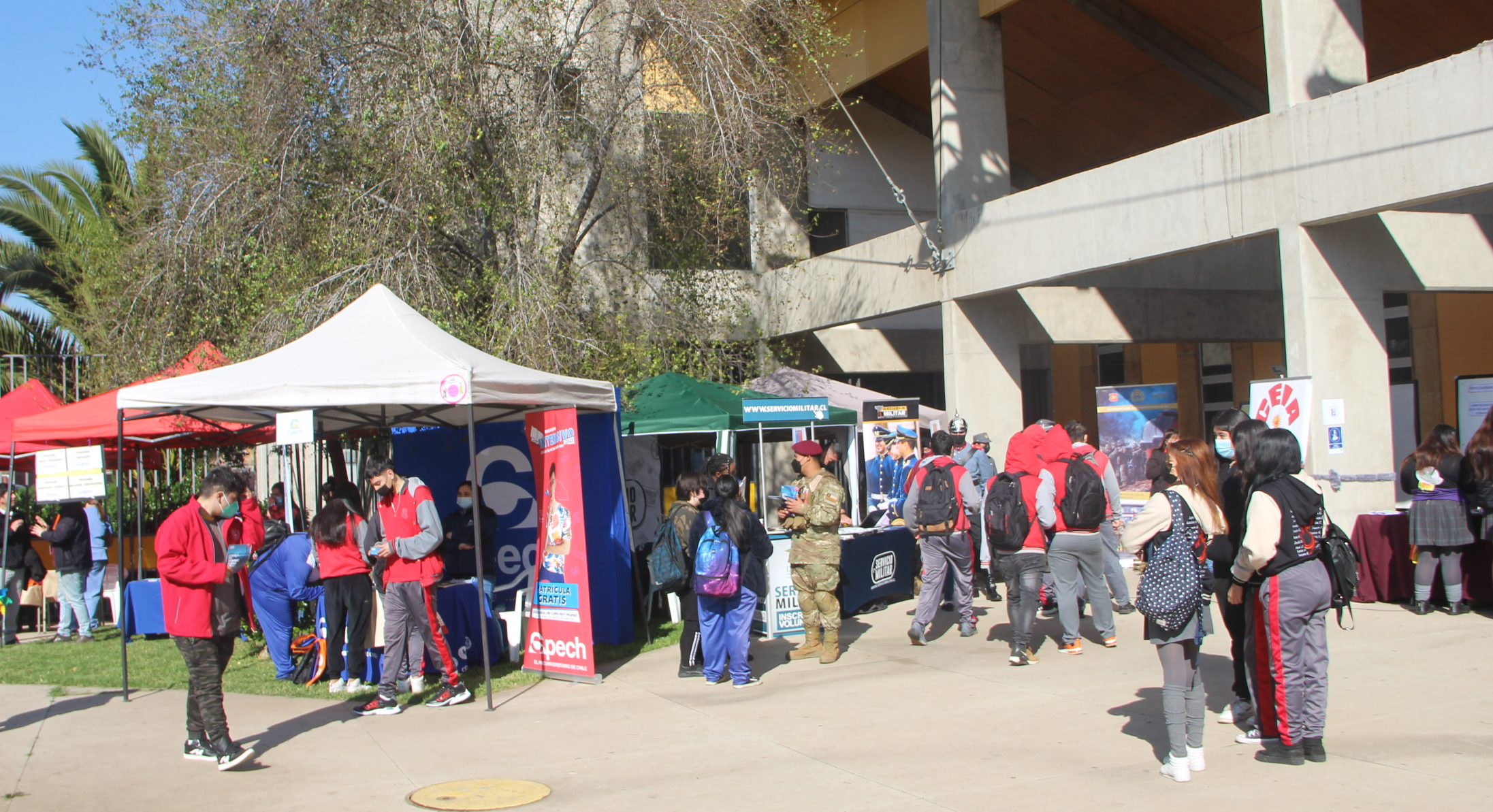 Más de 526 estudiantes de Quillota participaron en exitosa feria vocacional