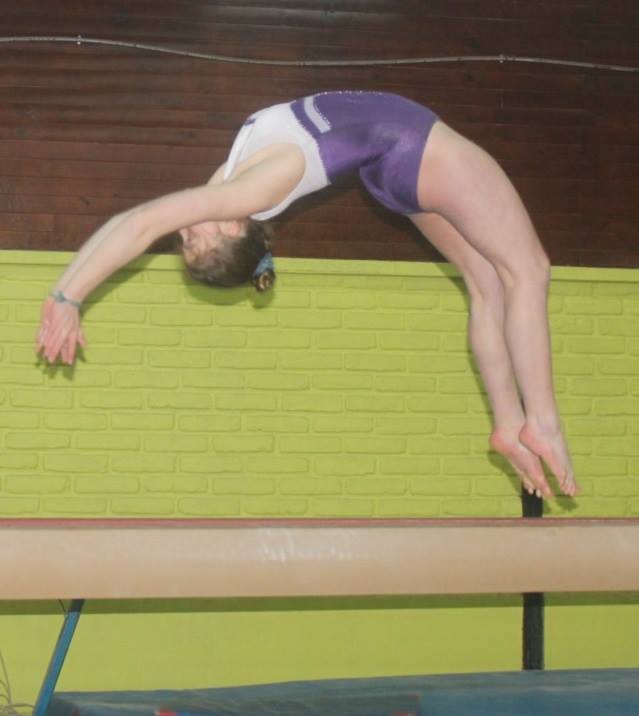 Próximo lunes 27 de septiembre volverán las clases del taller municipal de gimnasia artística.