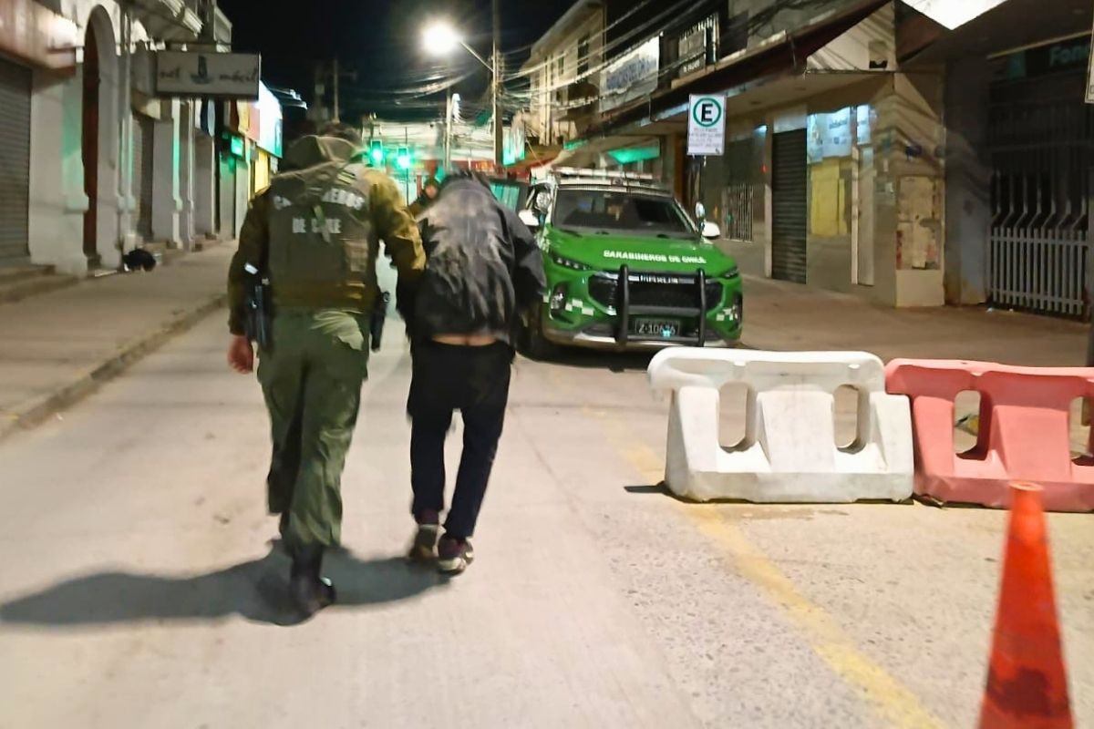 Seguridad P&uacute;blica Municipal y Patrullas Mixtas refuerzan vigilancia nocturna y detienen a ladr&oacute;n en Quillota