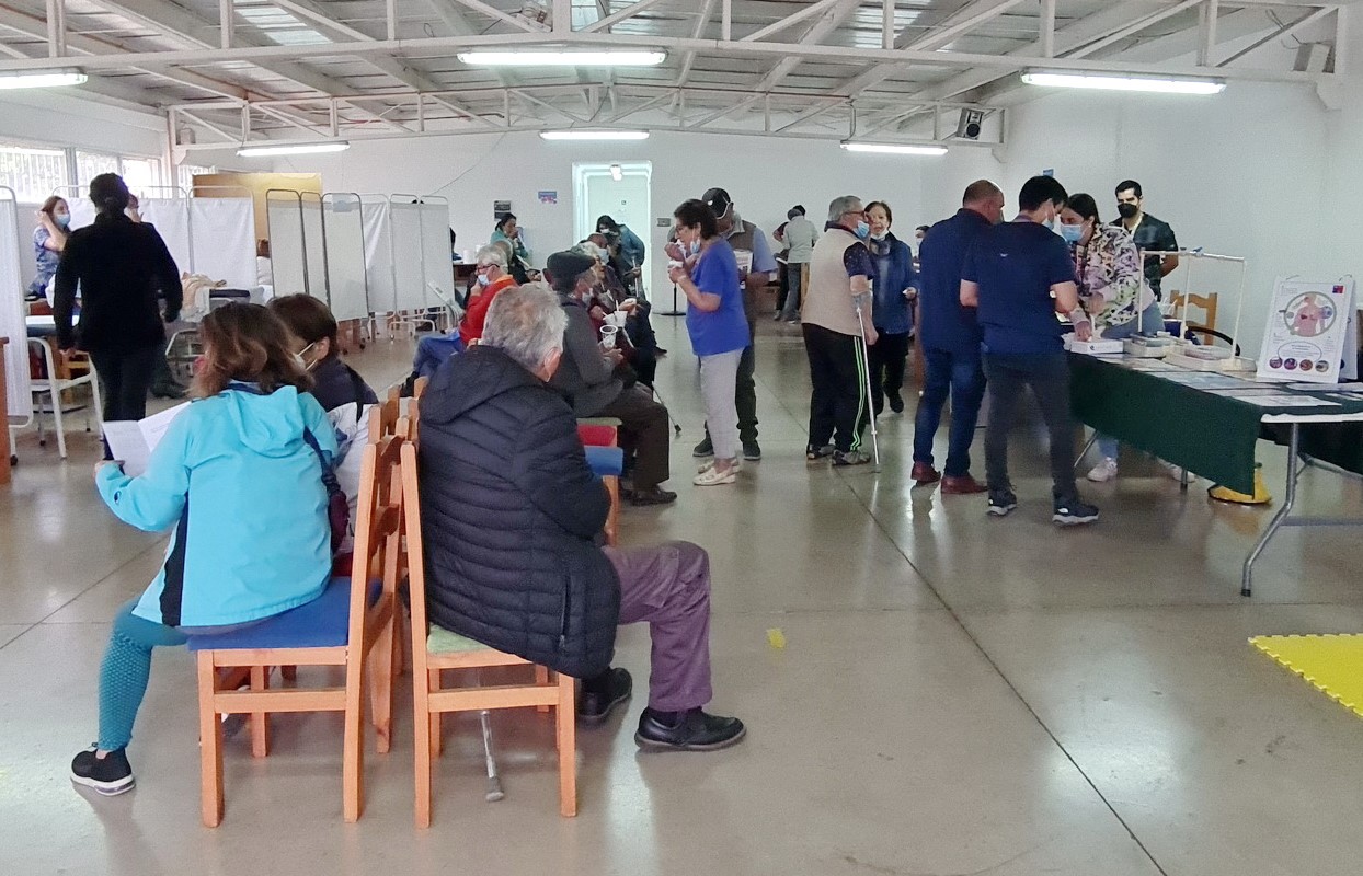 Cecosf Santa Teresita realizó operativo en terreno, acercando la salud a los vecinos