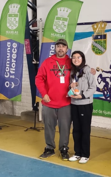 Estudiantes quillotanos clasificaron a etapa regional del tenis de mesa por los Juegos Deportivos Escolares.